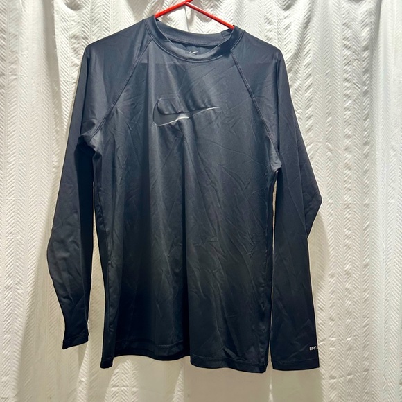 Nike Black Long Sleeve Shirt - Picture 2 of 3